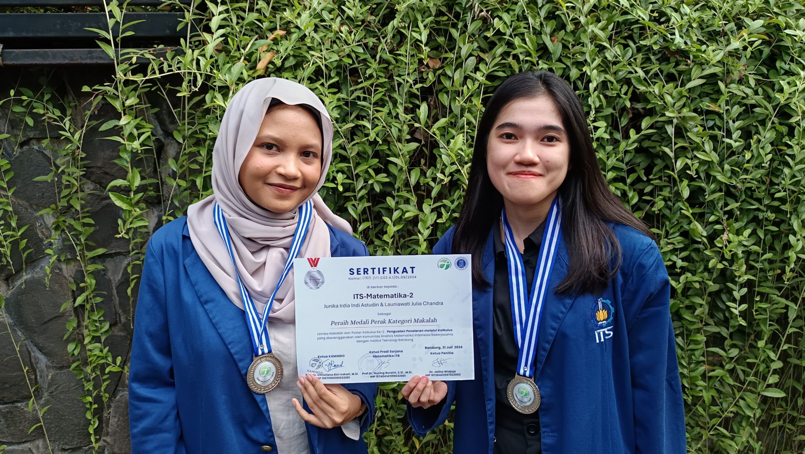 Mahasiswa Departemen Matematika ITS Raih Prestasi di Lomba Makalah dan Poster Kalkulus ke-2