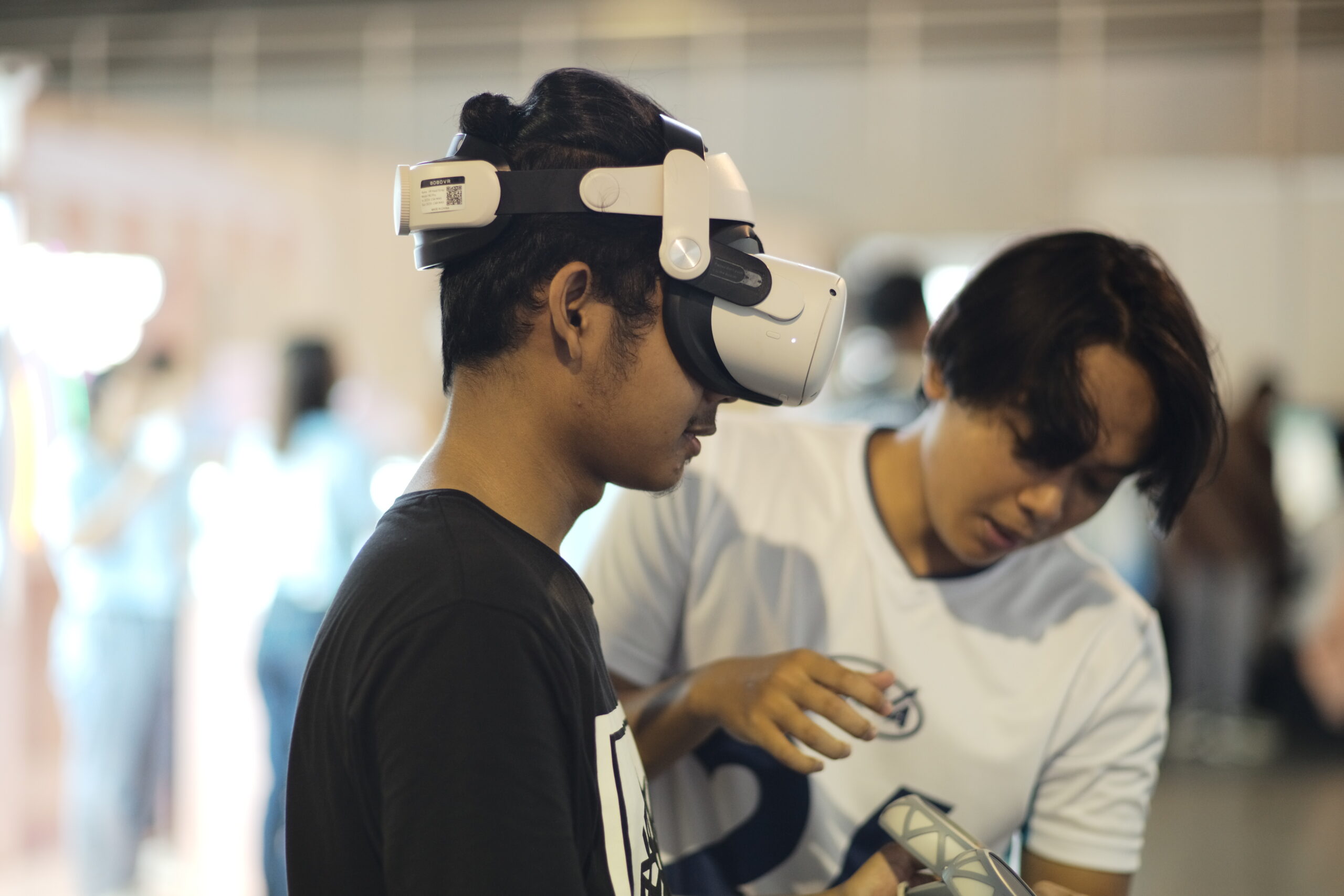 Gambar Virtual Reality (VR) milik Laboratorium Giga di Schematics REEVA