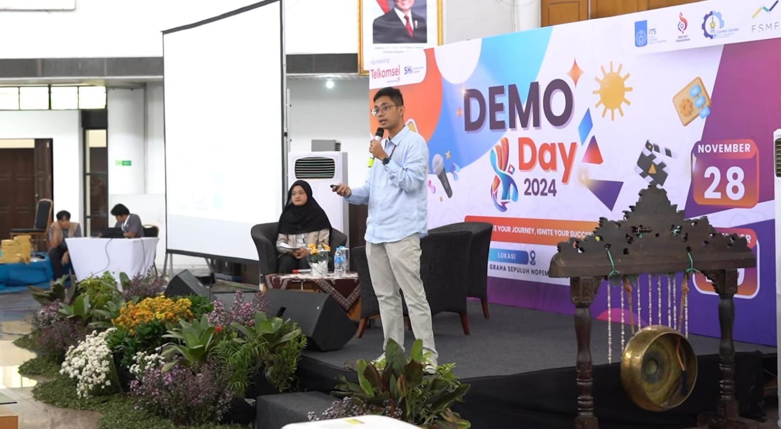 Talkshow bertajuk The Spirit of Building Startup yang menggaet para pelaku bisnis sebagai narasumber turut meramaikan gelaran Demoday 2024