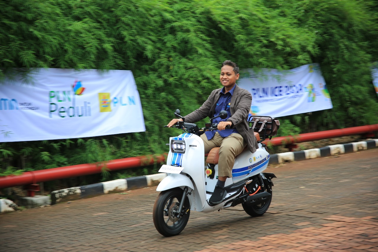 Pengujian Antasena Bike dari Tim Antasena ITS oleh juri PLN ICE 2024