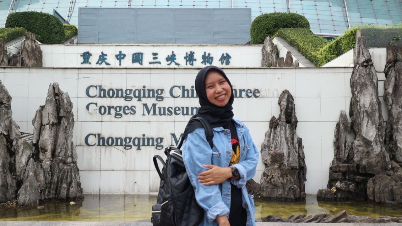 Andina Primadini Istiana, mahasiswi ITS yang menjalani double degree di Chongqing University