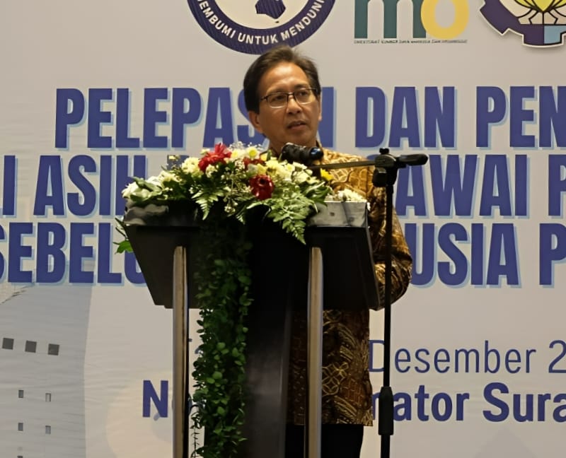 Potret Rektor ITS Prof Dr Ir Mochamad Ashari MEng IPU AEng saat menyampaikan sambutan