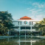 ITS Ranks as the Best University in Marketing in Indonesia